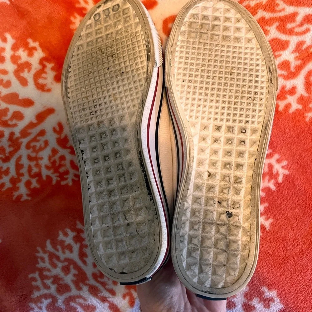 Tommy Hilfiger Women's Cream Lace-Up Sneakers - Picture 4 of 5